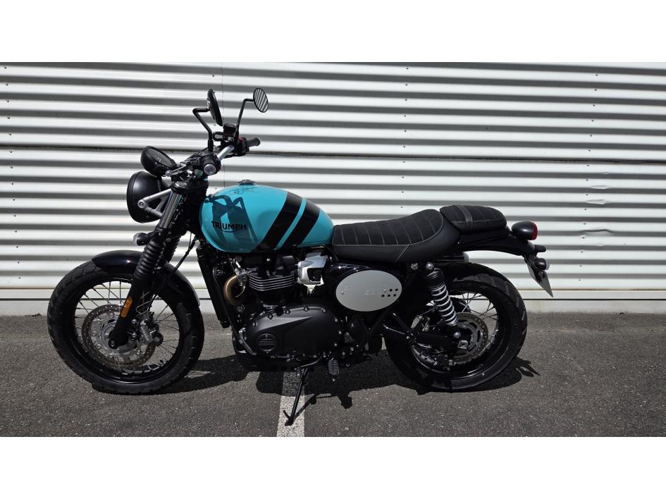 TRIUMPH SCRAMBLER 900