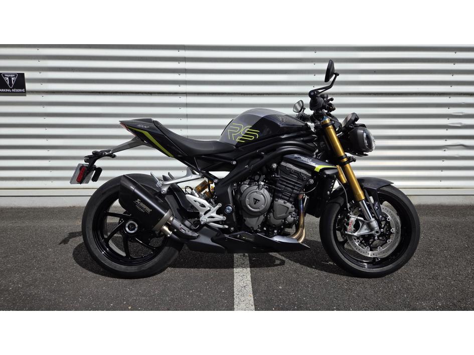 TRIUMPH SPEED TRIPLE 1200 RS