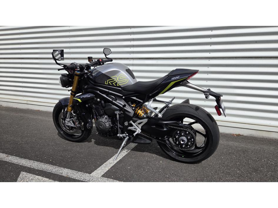 TRIUMPH SPEED TRIPLE 1200 RS