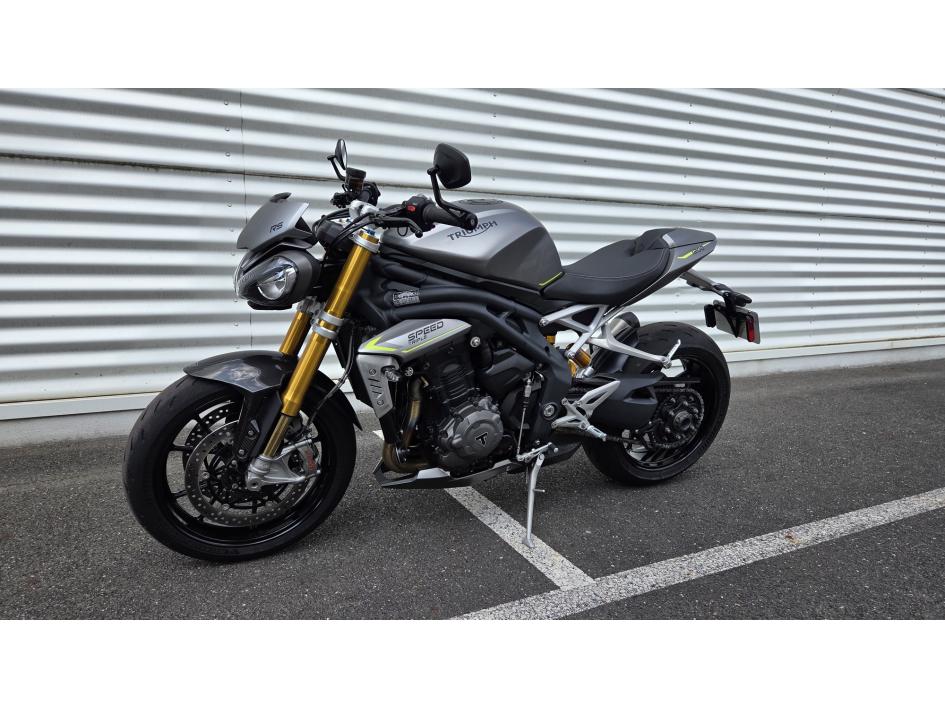 TRIUMPH SPEED TRIPLE 1200 RS