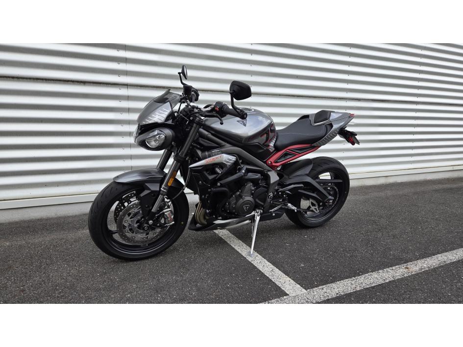 TRIUMPH STREET TRIPLE 765 RS