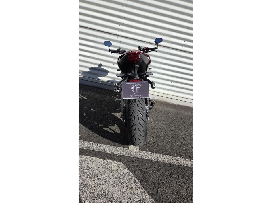 TRIUMPH STREET TRIPLE 765 RS