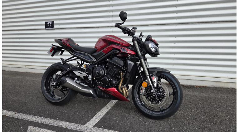 TRIUMPH STREET TRIPLE 765 RS