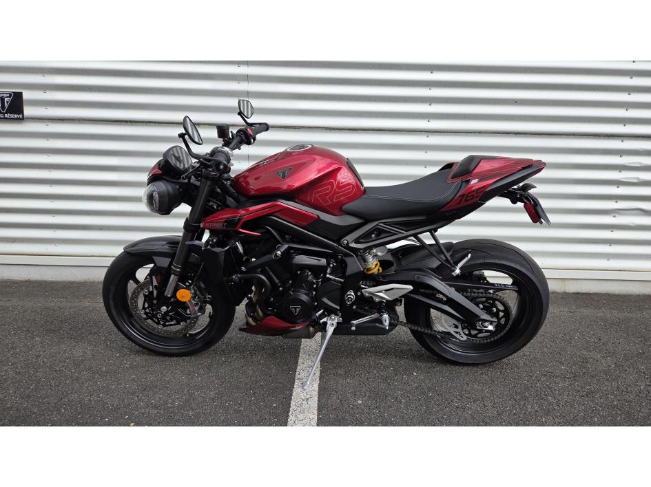 TRIUMPH STREET TRIPLE 765 RS